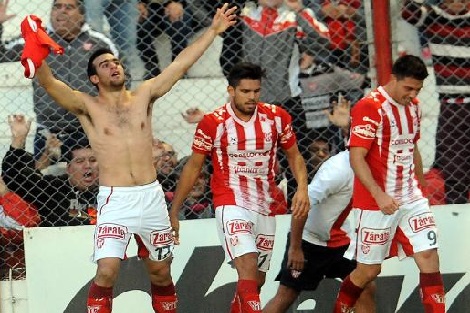 “ΔΙΠΛΟ” Η ΙΝΣΤΙΤΟΥΤΟ