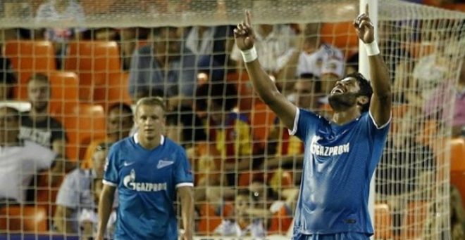 ΑΝΕΒΑΙΝΕΙ ΣΤΟ 4,30