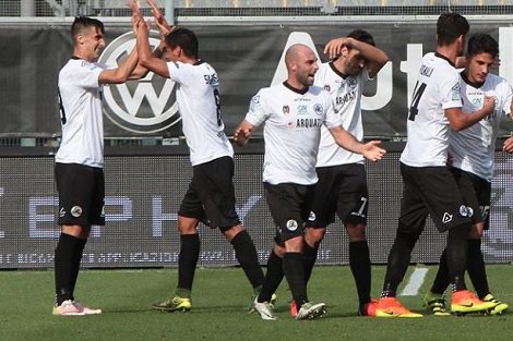 “ΜΠΟΜΠΑ” ΑΠΟ ΤΗ Β’ ΙΤΑΛΙΑΣ