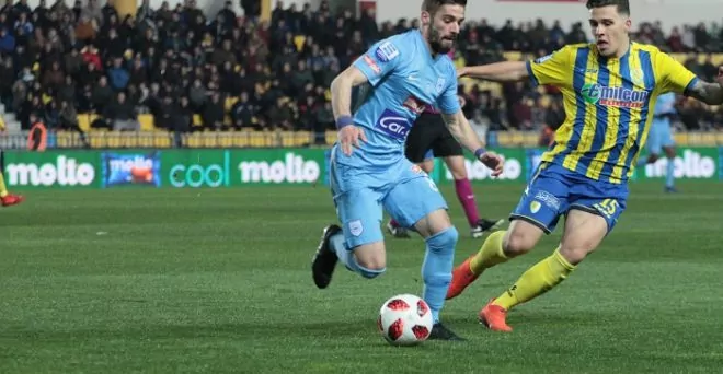 “ΜΠΟΜΠΑ” ΑΠΟ ΤΗ SUPER LEAGUE