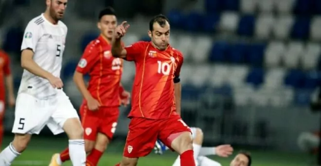 “ΜΠΟΜΠΑ” ΑΠΟ ΤΟ ΝΑΤΙΟΝS LEAGUE